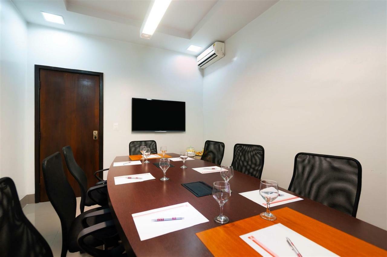 Hotel 365 Cuiabá Zewnętrze zdjęcie