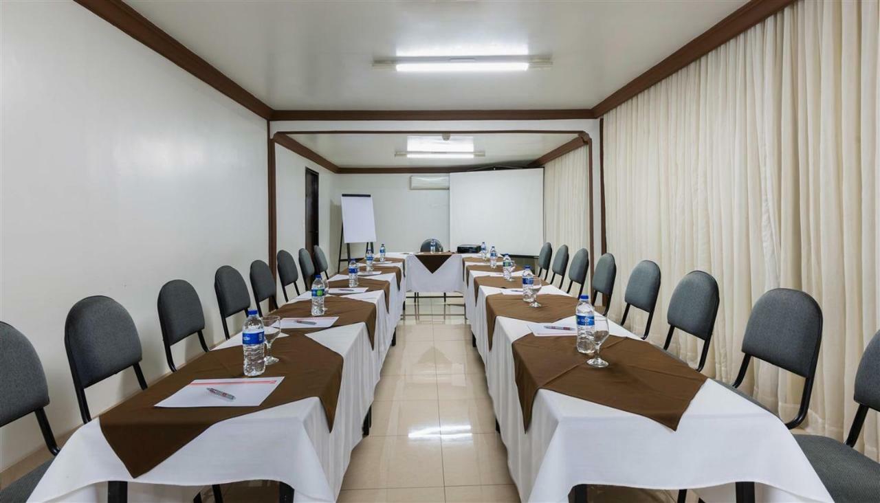 Hotel 365 Cuiabá Zewnętrze zdjęcie